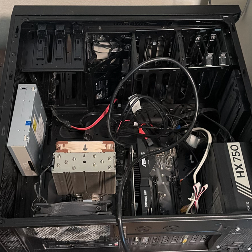 Dell Monitor, Dell Keyboard, Computer Case, and Whiteboard - image 8 of 16