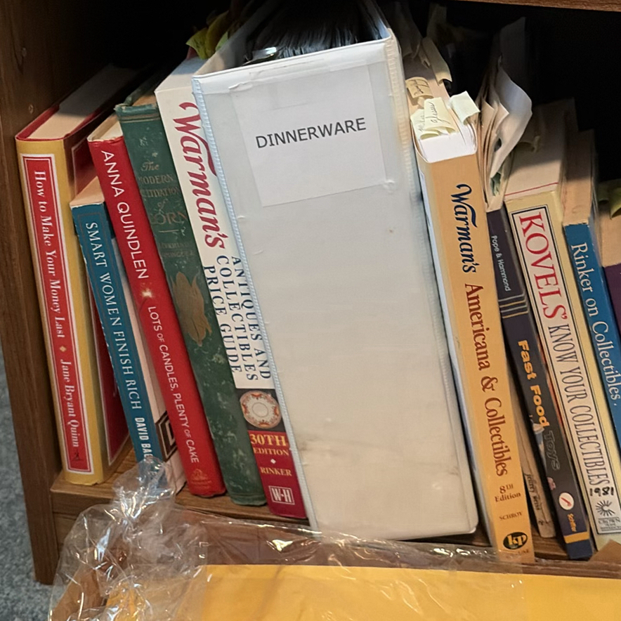 Assorted Binders, Books, Filing Supplies, and CD-R Discs - image 4 of 7