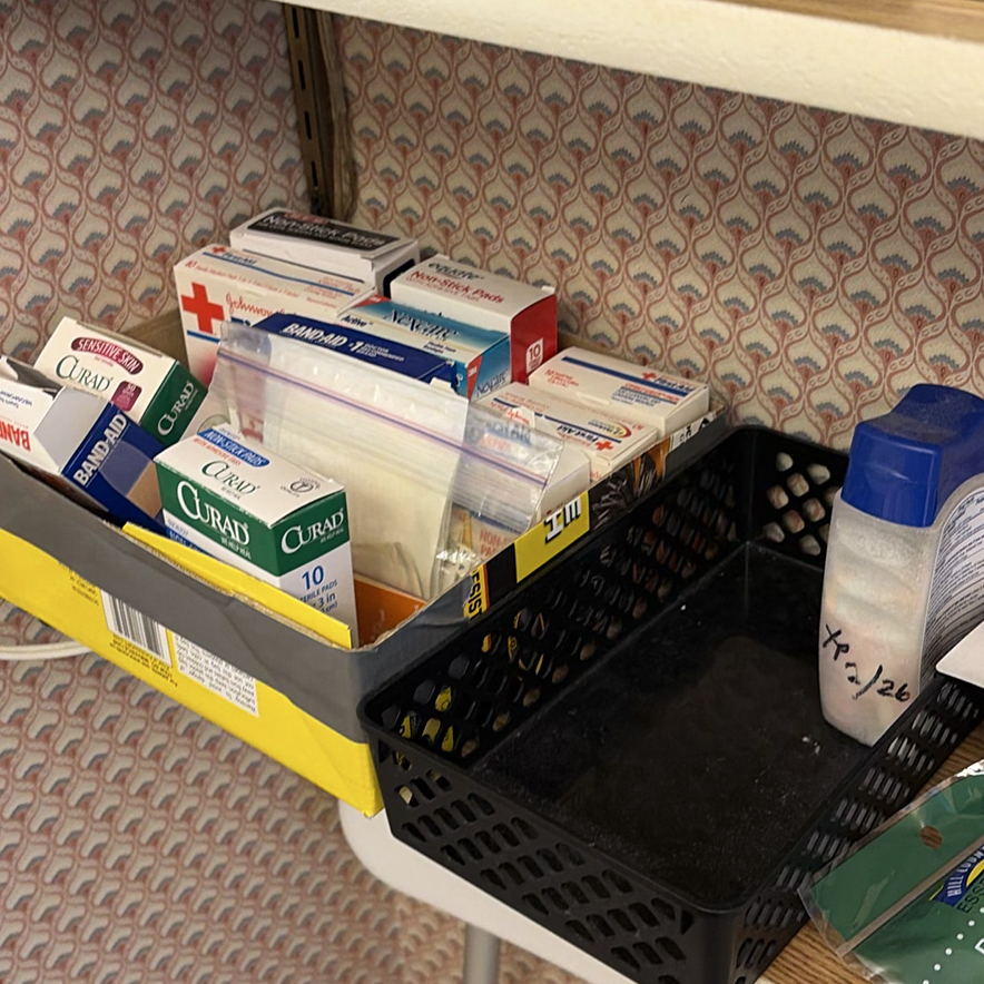 Bathroom Safety Seat and Medical Supply Assortment - image 4 of 8