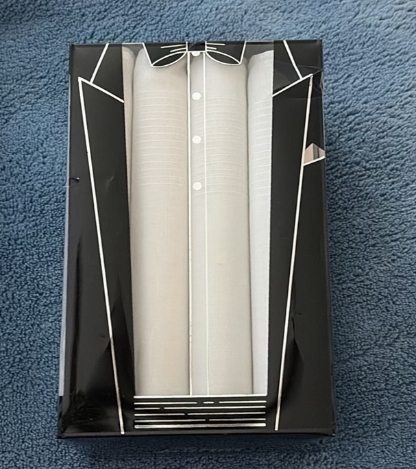 Clothing Items and Electronic Cables - image 10 of 11