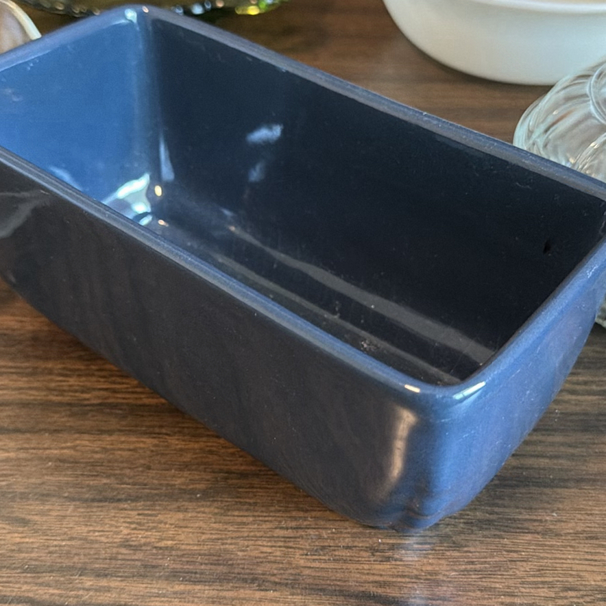 Assorted Glass and Ceramic Serving Dishes and Containers - image 6 of 6