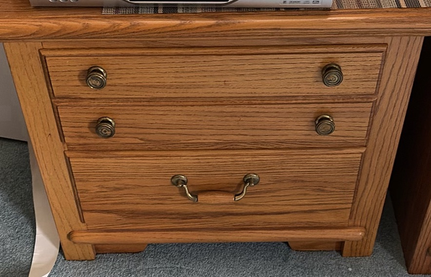 Bedroom set, 2 nightstands, 1 wardrobe, 1 dresser, 1 triple dresser with mirror - image 10 of 29