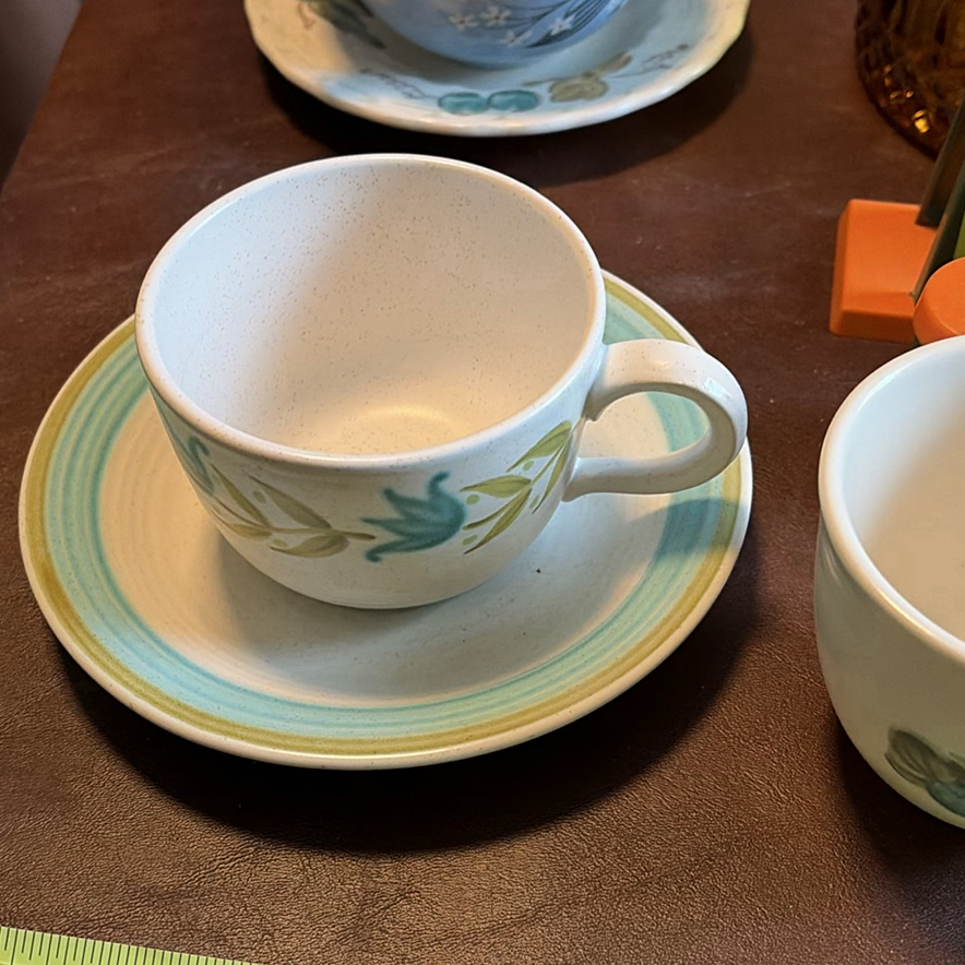 Assorted Vintage Dishware and Kitchen Items - image 3 of 13