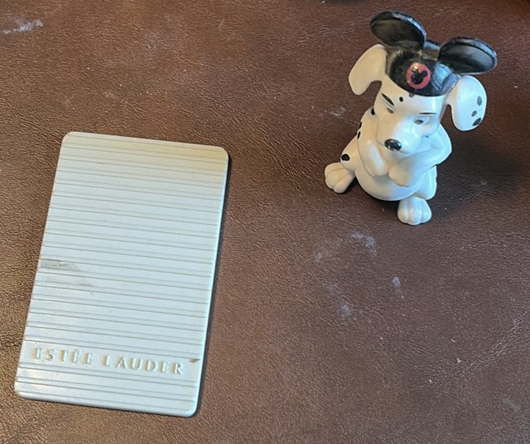 Mixed Decorative Household Items and CDs - image 8 of 9