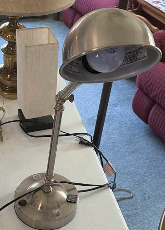 Assorted Table Lamps and Magnifying Glasses - image 4 of 9