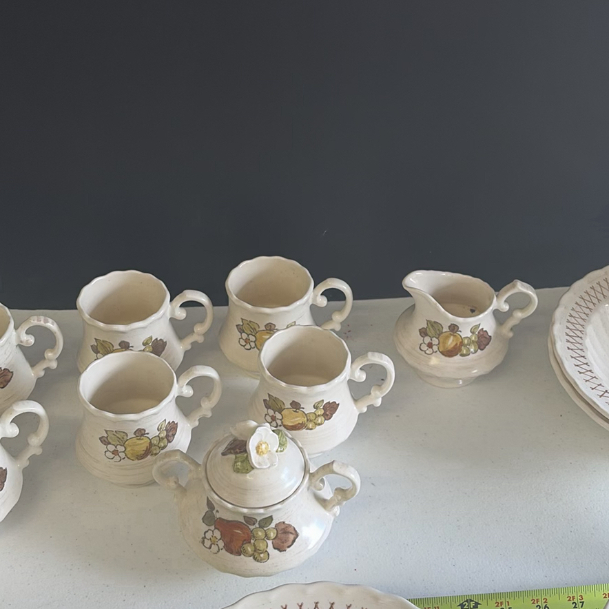 Metlox Vernon Ware California Ceramic Plates and Saucers Set - image 10 of 17