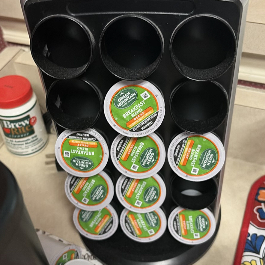 Cuisinart Single-Serve Coffee Maker and Keurig K-Cup Pod Holder - image 6 of 6