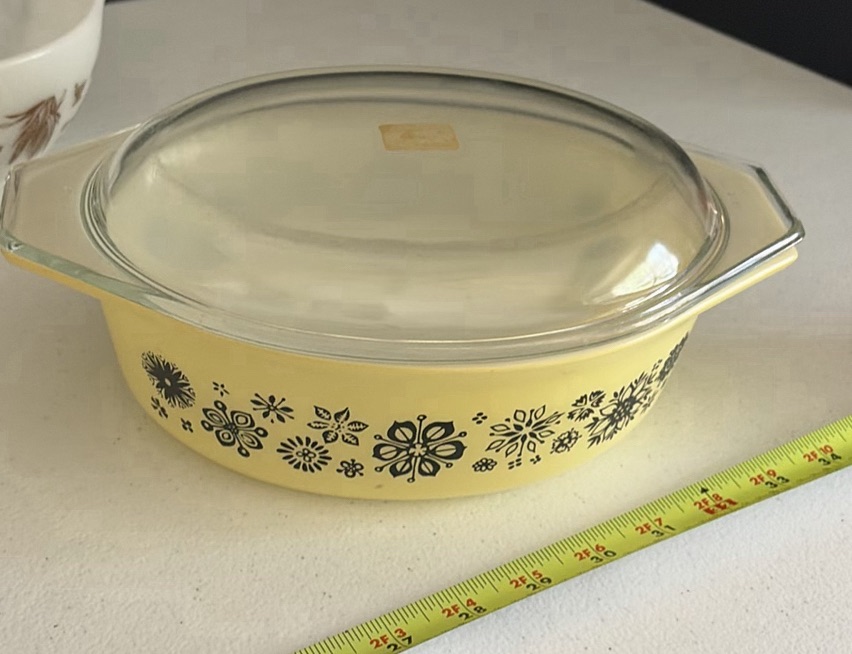 Vintage Milk Glass Mixing Bowls and Covered Casserole Dish - image 10 of 10