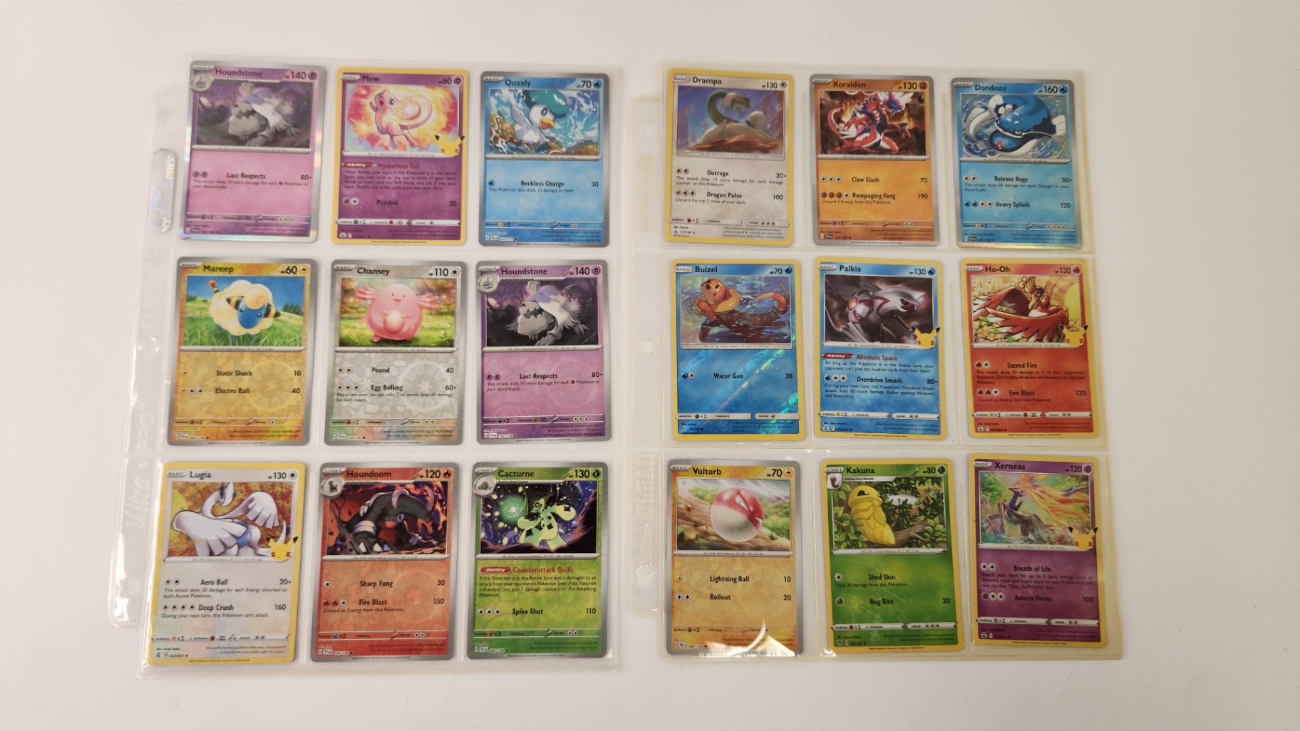 2018-2023 Holo/Foil Pokemon Cards - image 1 of 6