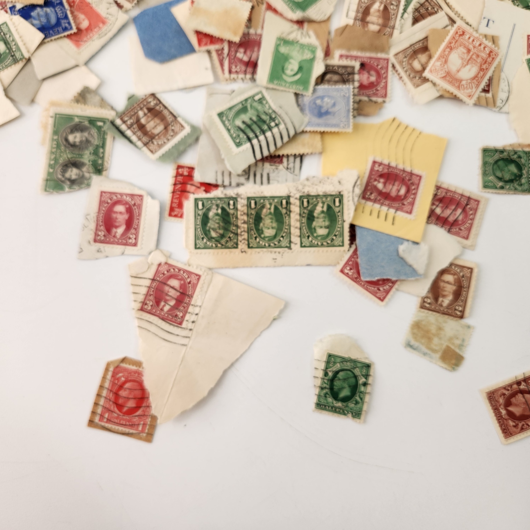 Early 1900s Assorted Cancelled Canada Stamps - image 5 of 9