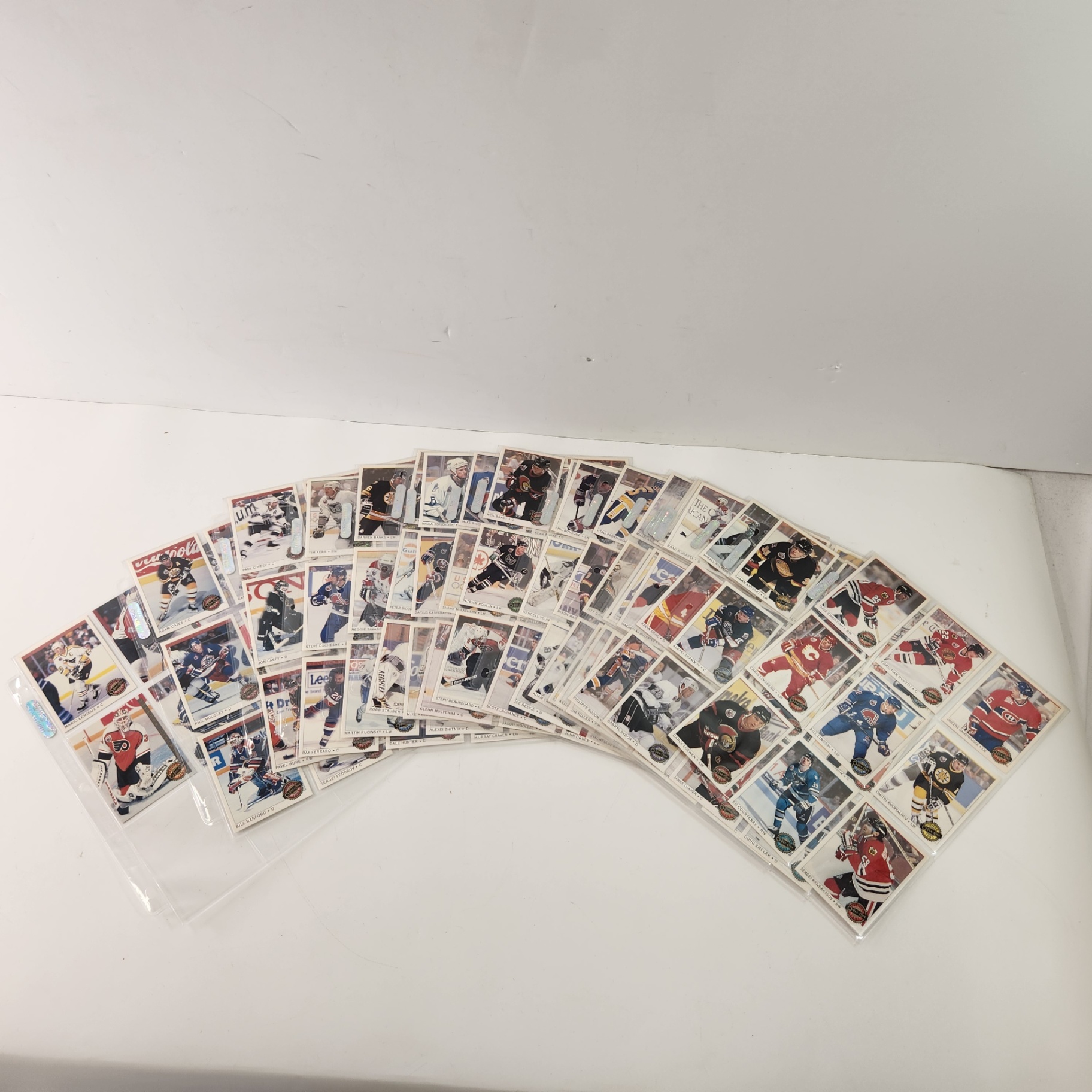 O-Pee-Chee Premier 1993 Hockey Cards - image 1 of 7