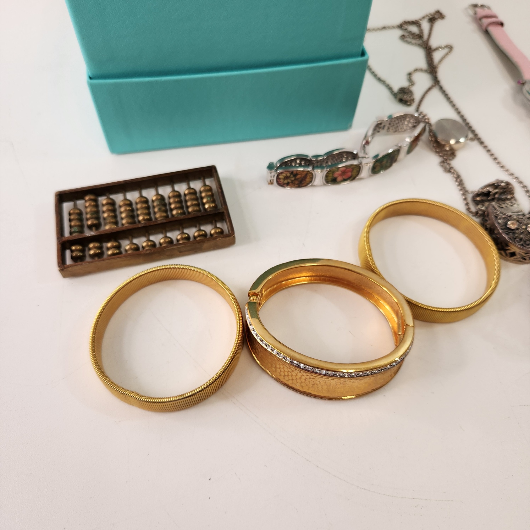 Assorted Costume Jewelry Necklaces Chains Bracelets Earrings - image 2 of 6
