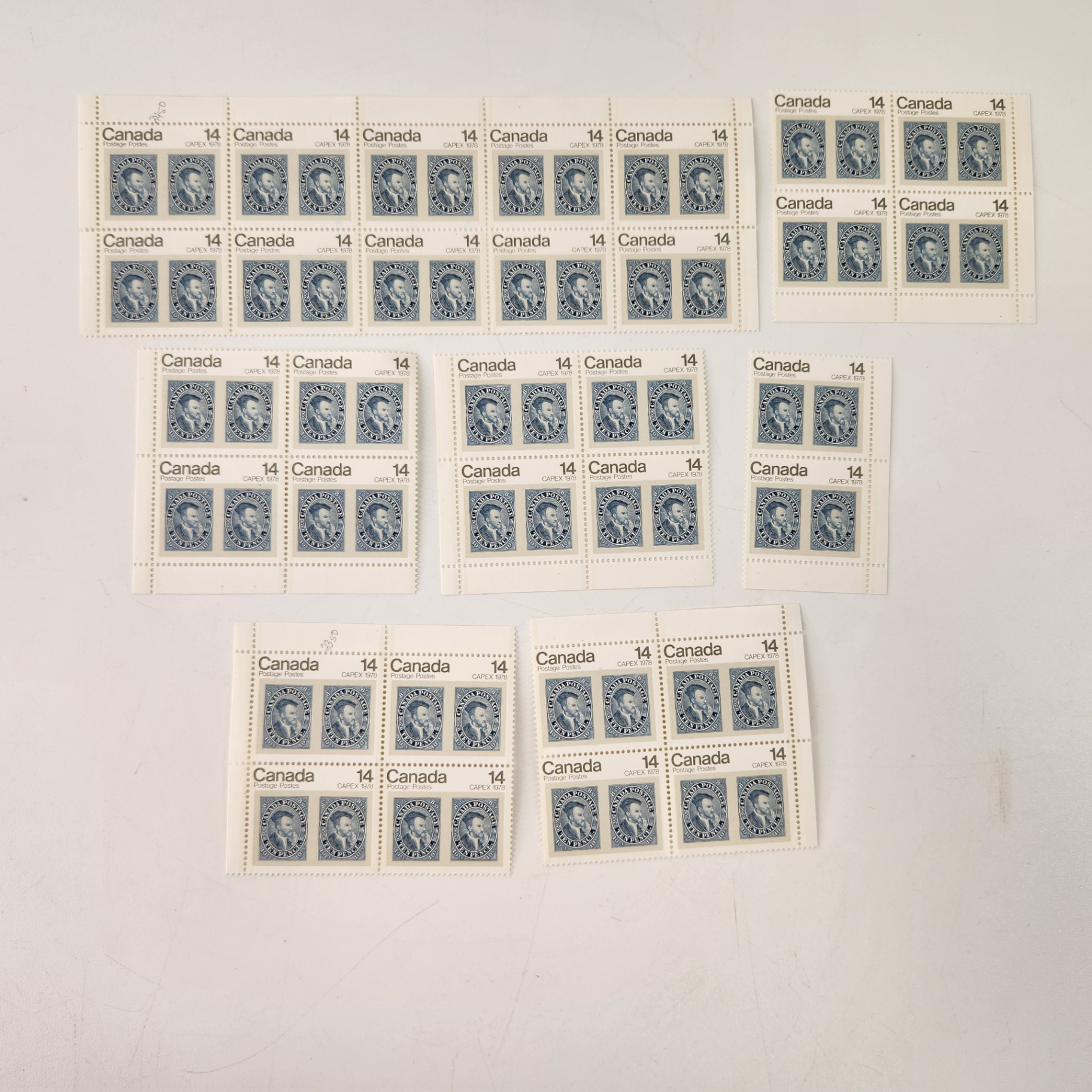 Lot of 32 1978 CAPEX 1978 Canada Post Stamps - image 1 of 5
