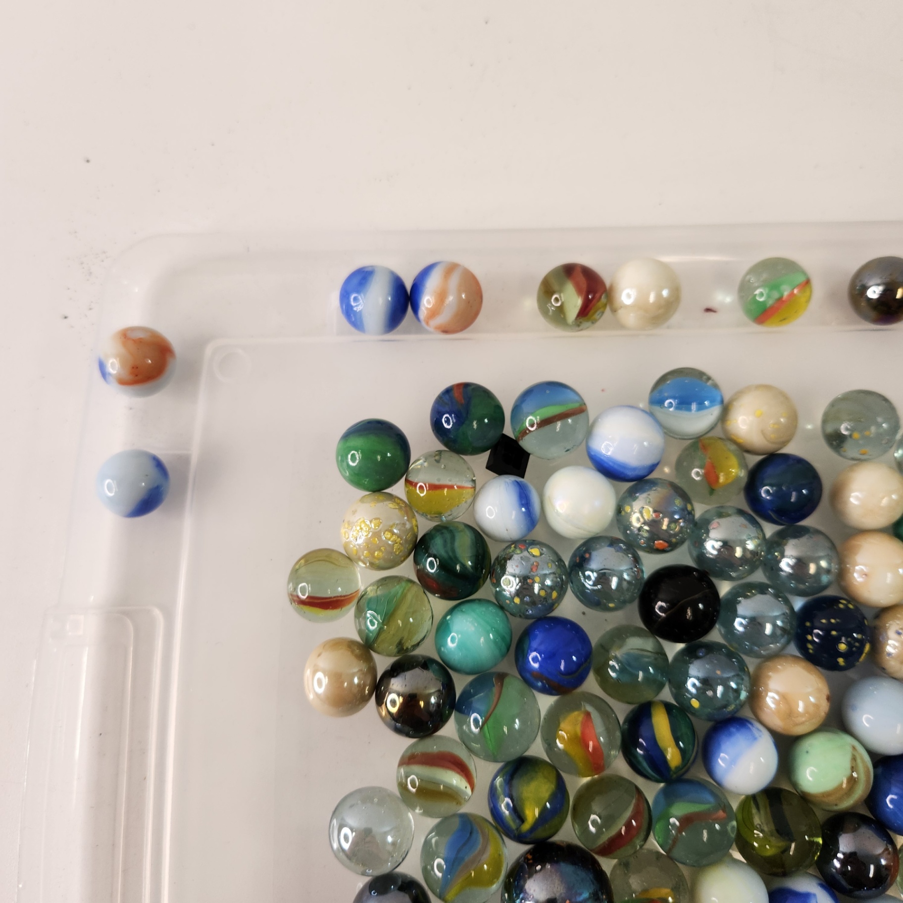 Assorted Glass Marbles Various Colours Sizes - image 6 of 7