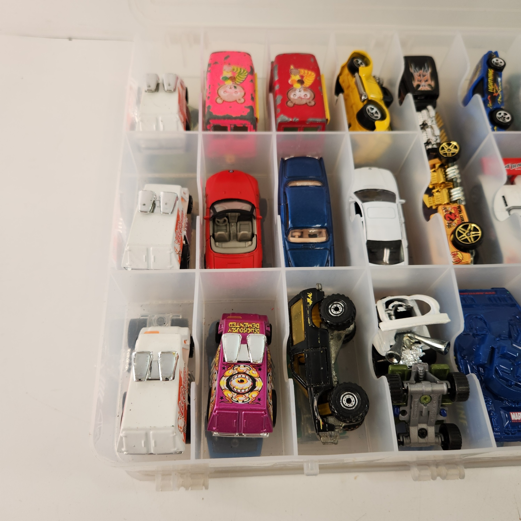 56 Assorted Diecast Toy Cars w/ Case Hot Wheels Matchbox - image 5 of 7