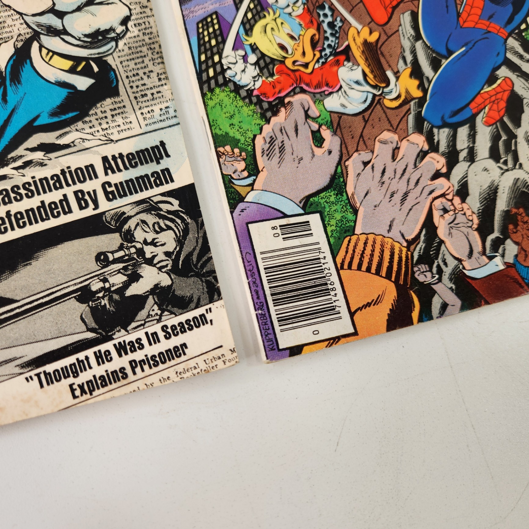 Howard the Duck Comics - image 3 of 4