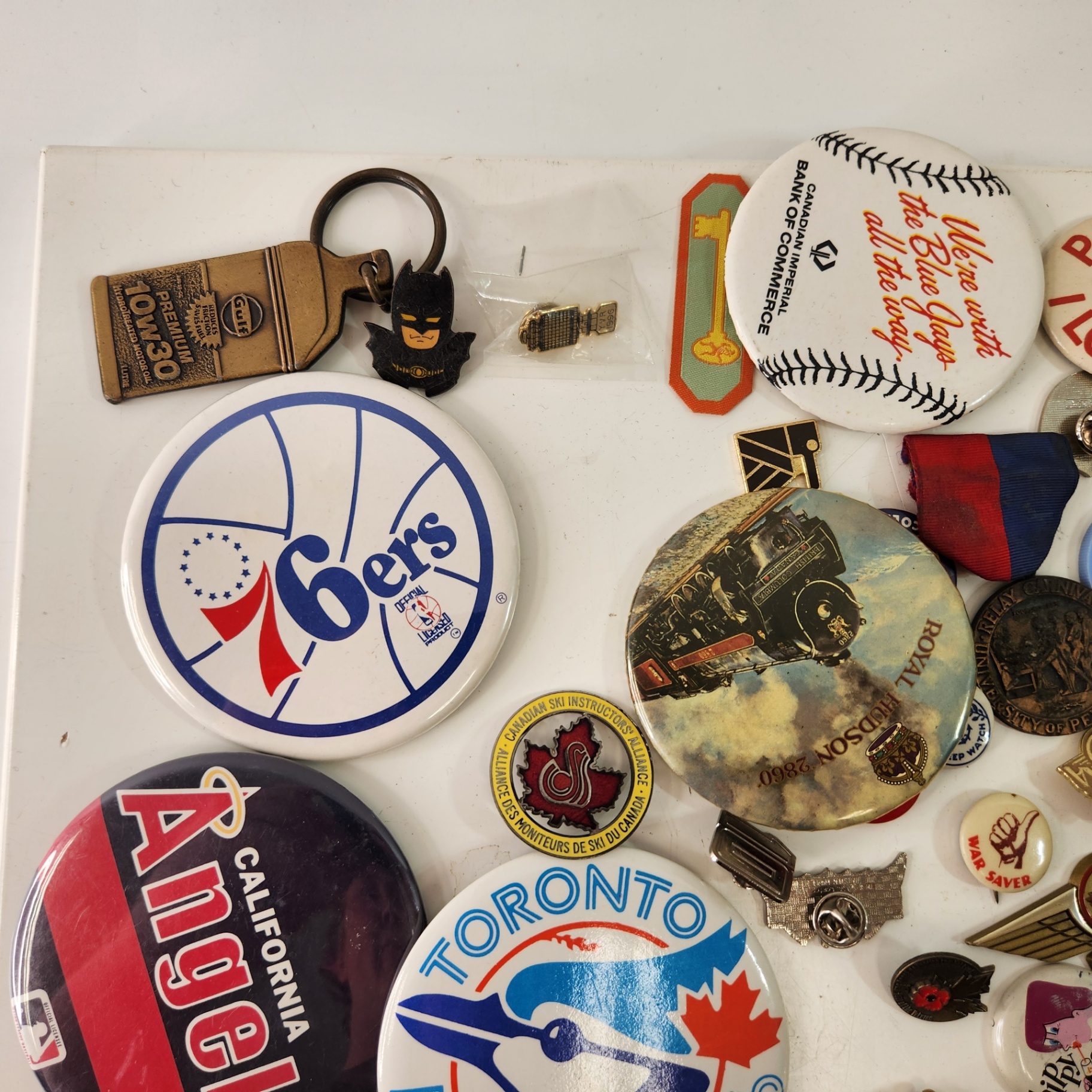 Assorted Canadian/American Pins + Patches - image 3 of 8