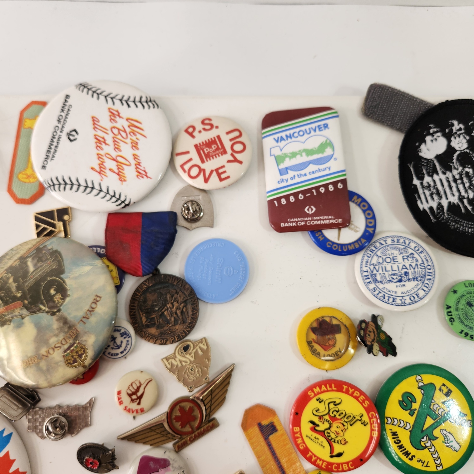 Assorted Canadian/American Pins + Patches - image 4 of 8