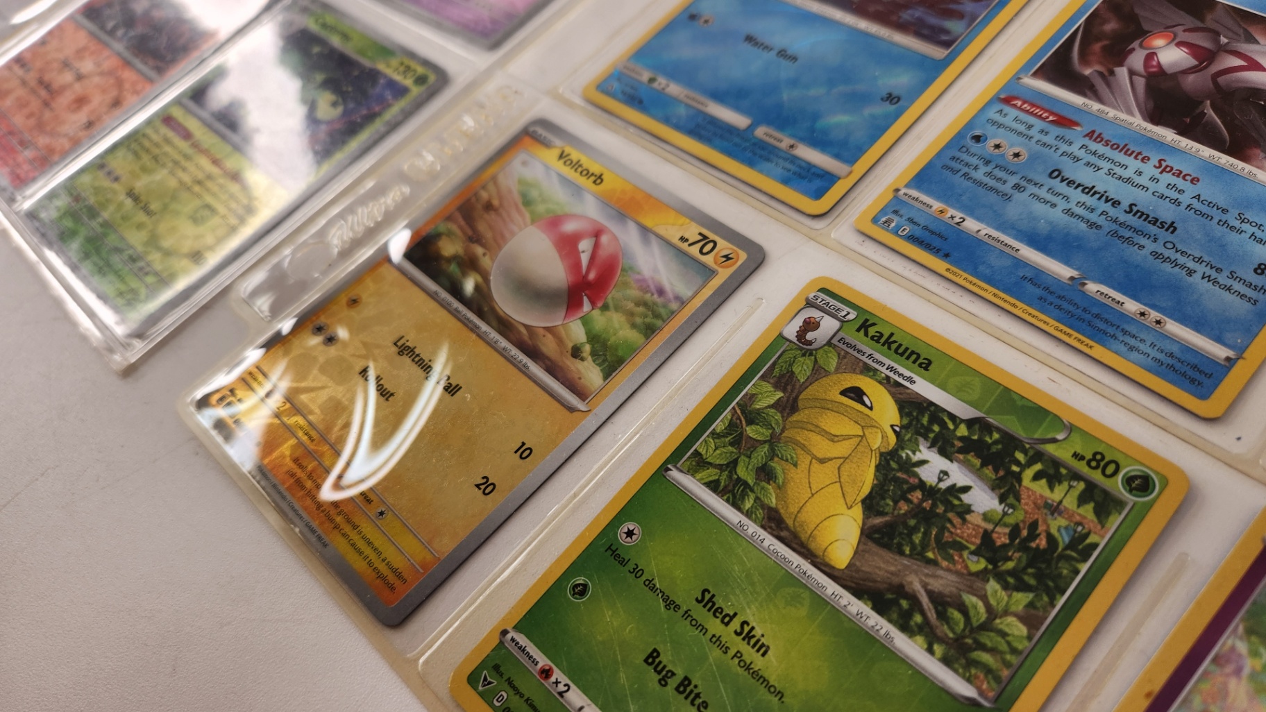 2018-2023 Holo/Foil Pokemon Cards - image 3 of 6