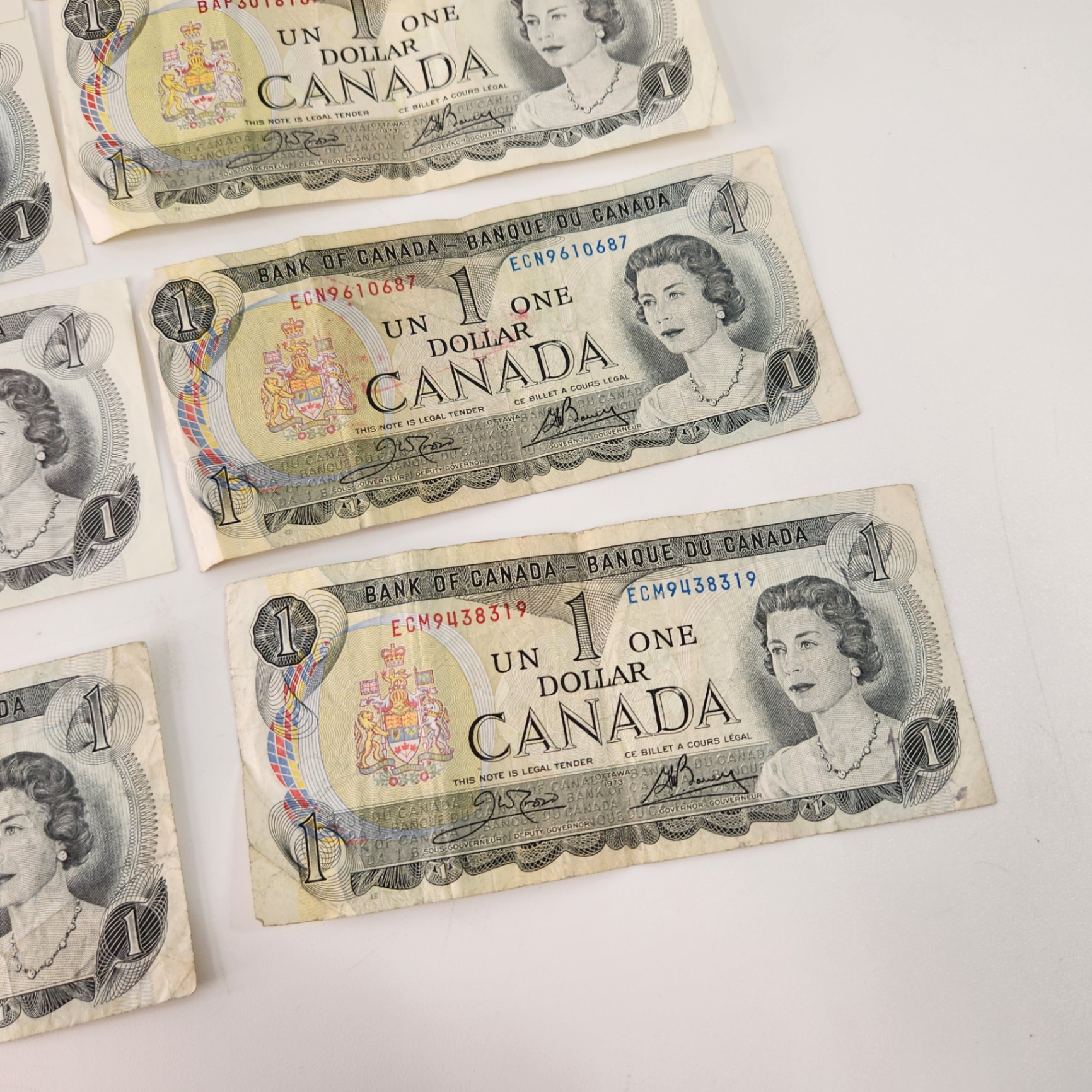 1973 Canadian $1 Bills Bank Notes Used - image 6 of 7