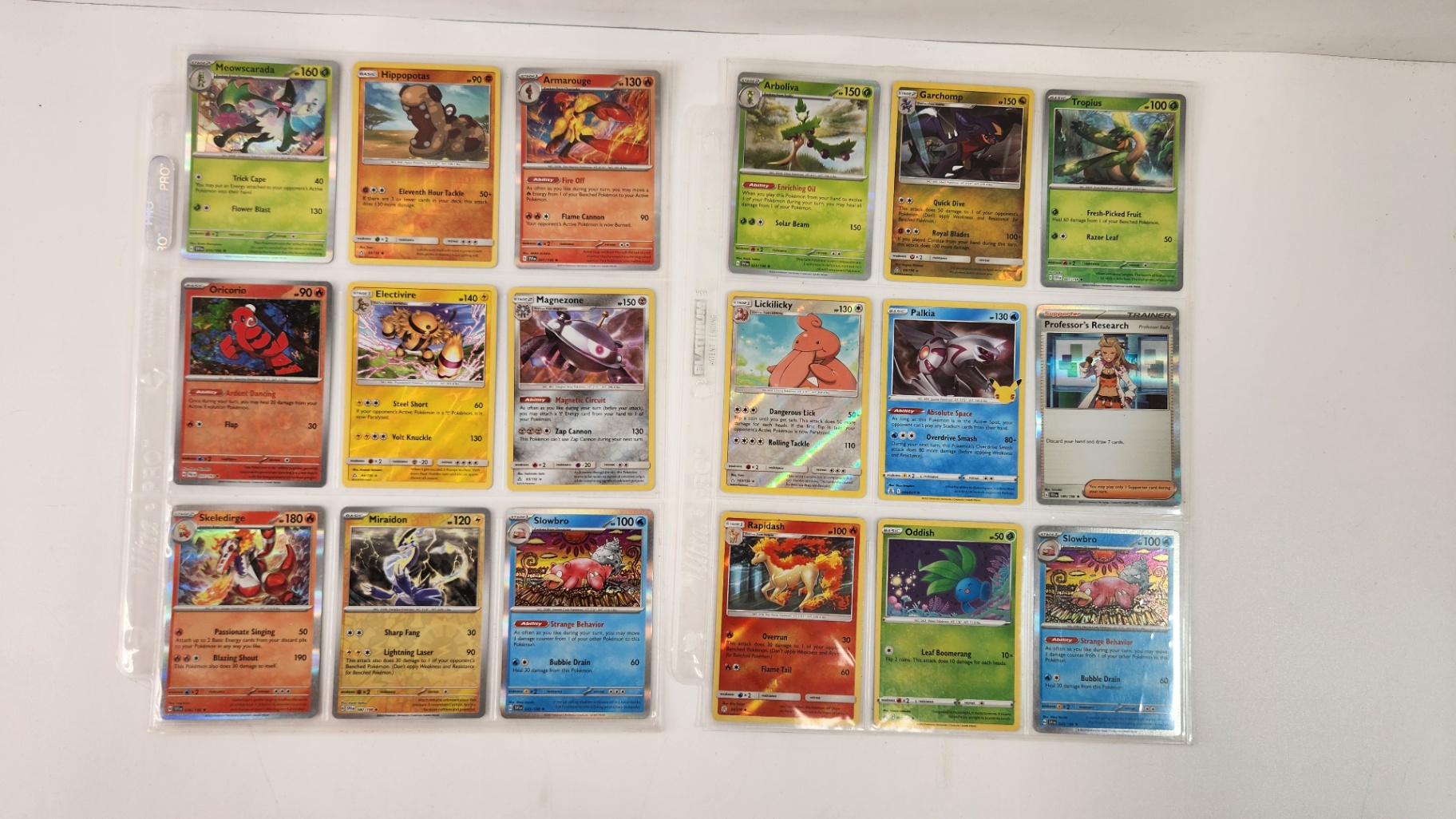 2018-2023 Holo/Foil Pokemon Cards - image 1 of 6