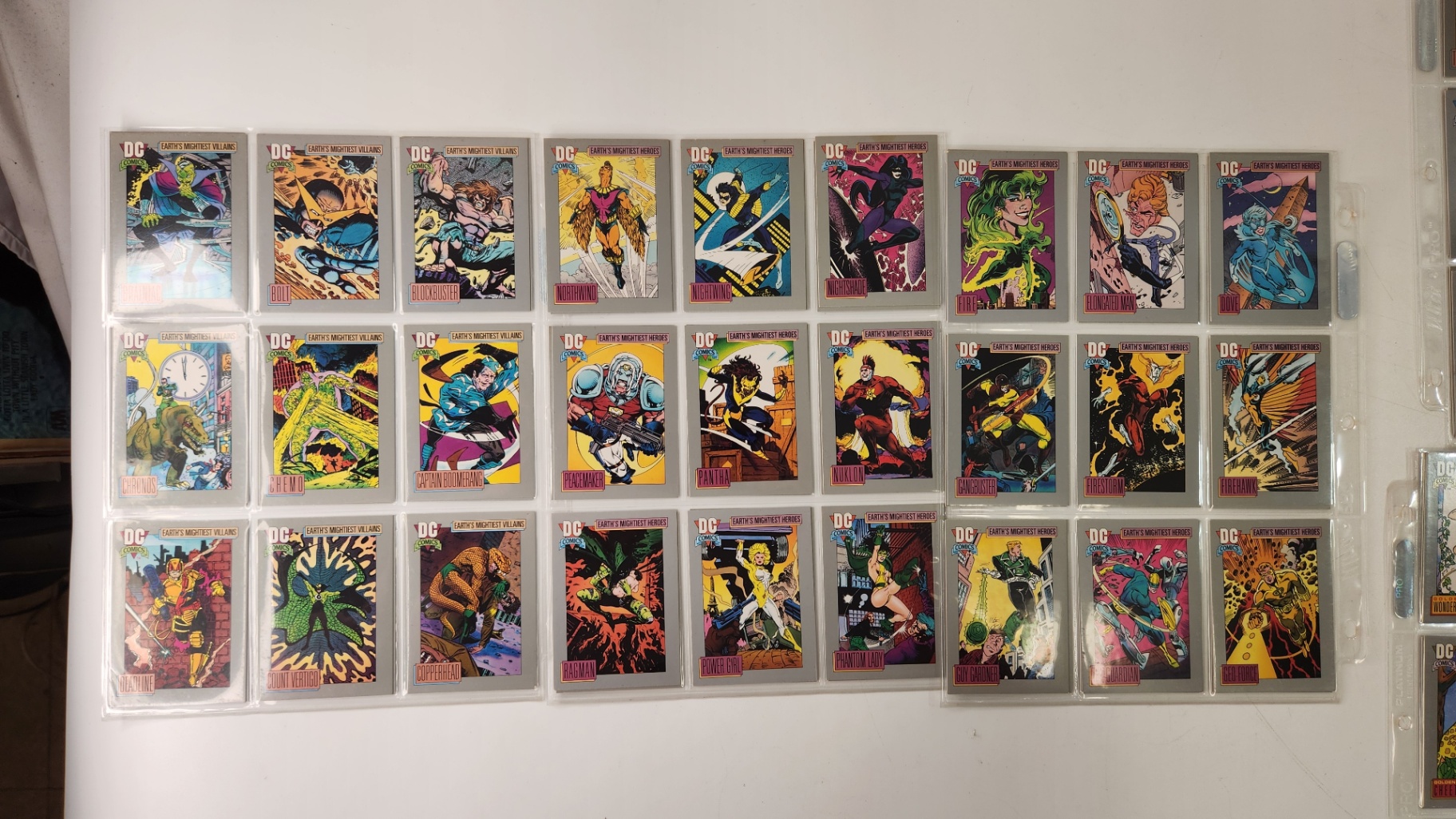 Various DC Trading Cards lot of 190 - image 5 of 7