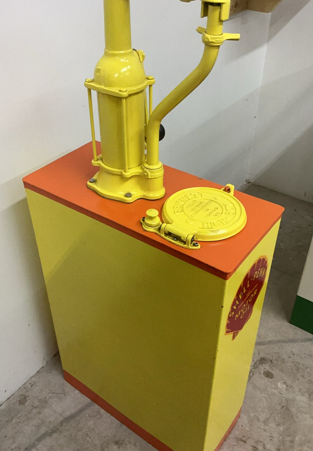 Restored Vintage Motor Oil Pump - image 3 of 6