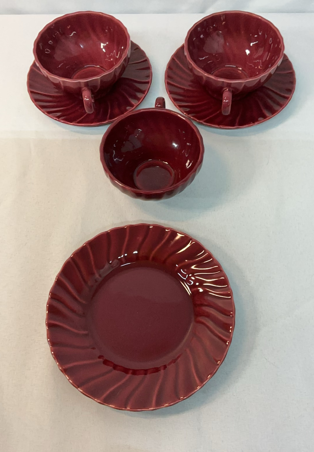 Assortment of Bauer And Franciscan Ceramics - image 5 of 10