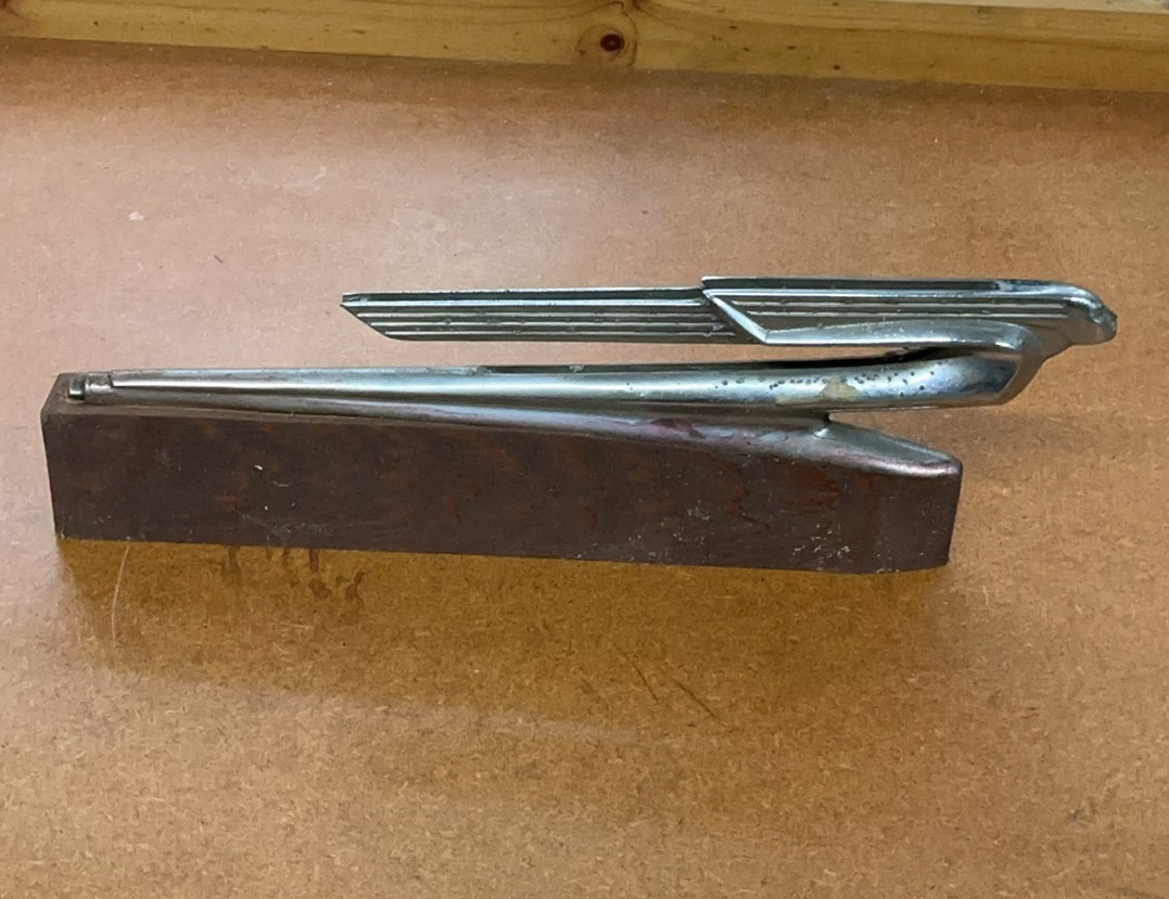Home Built Work Bench With Cool Auto Accents - image 6 of 7