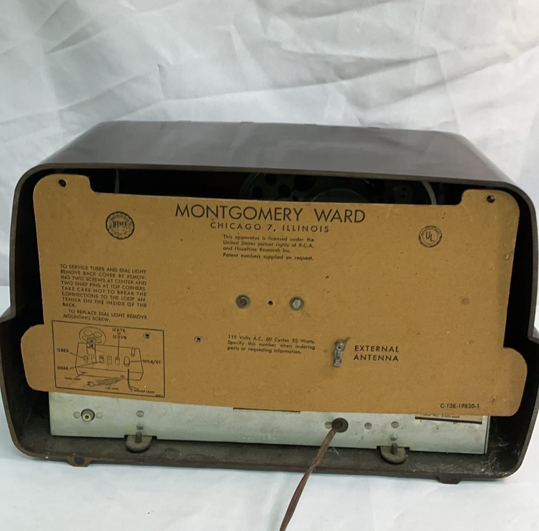 Vintage Granco and Airline Radios - image 5 of 13