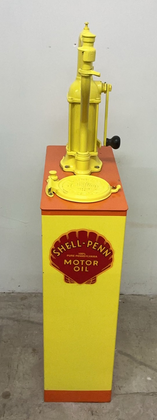 Restored Vintage Motor Oil Pump - image 1 of 6