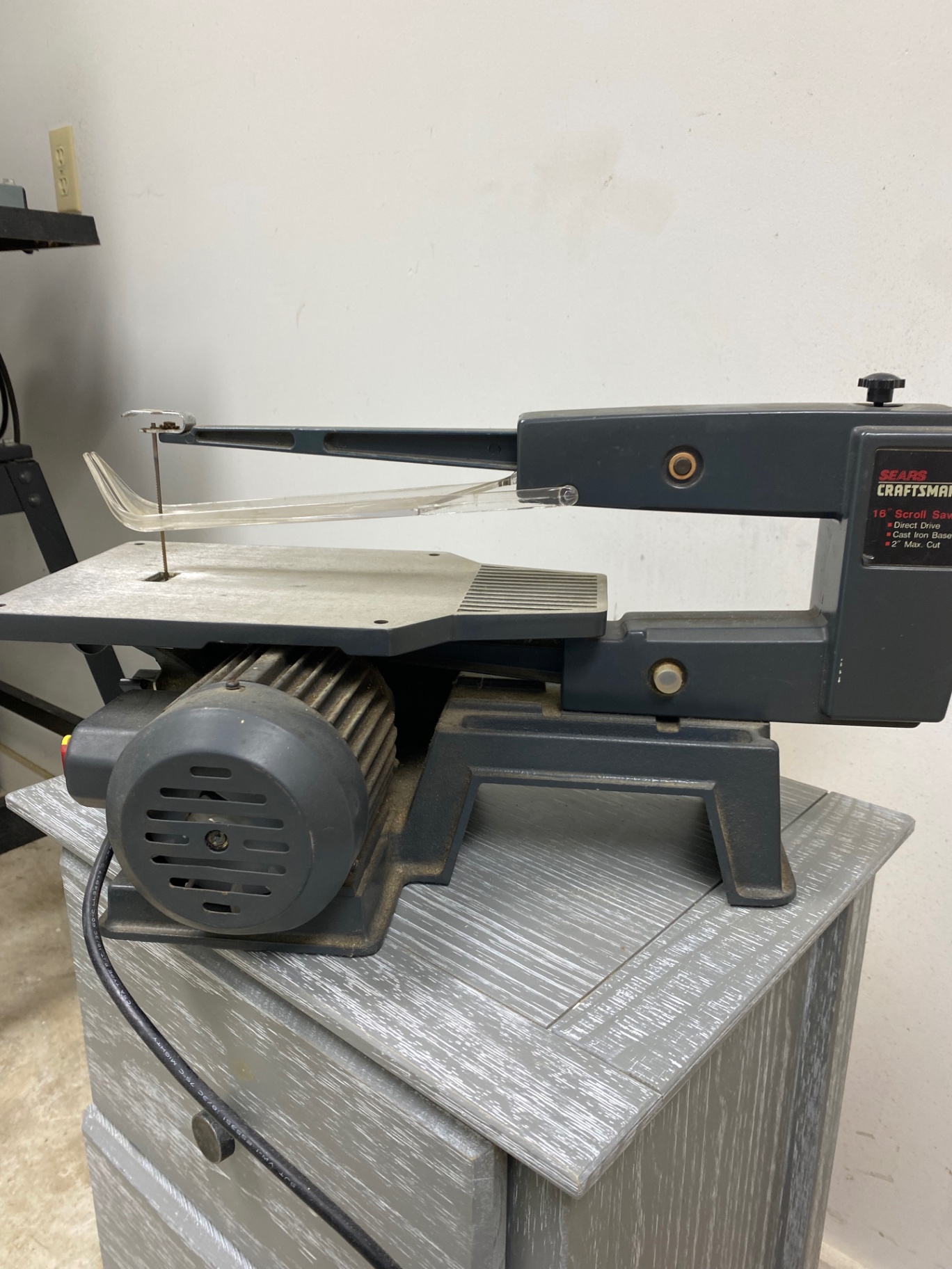 Scroll Saw - image 3 of 5