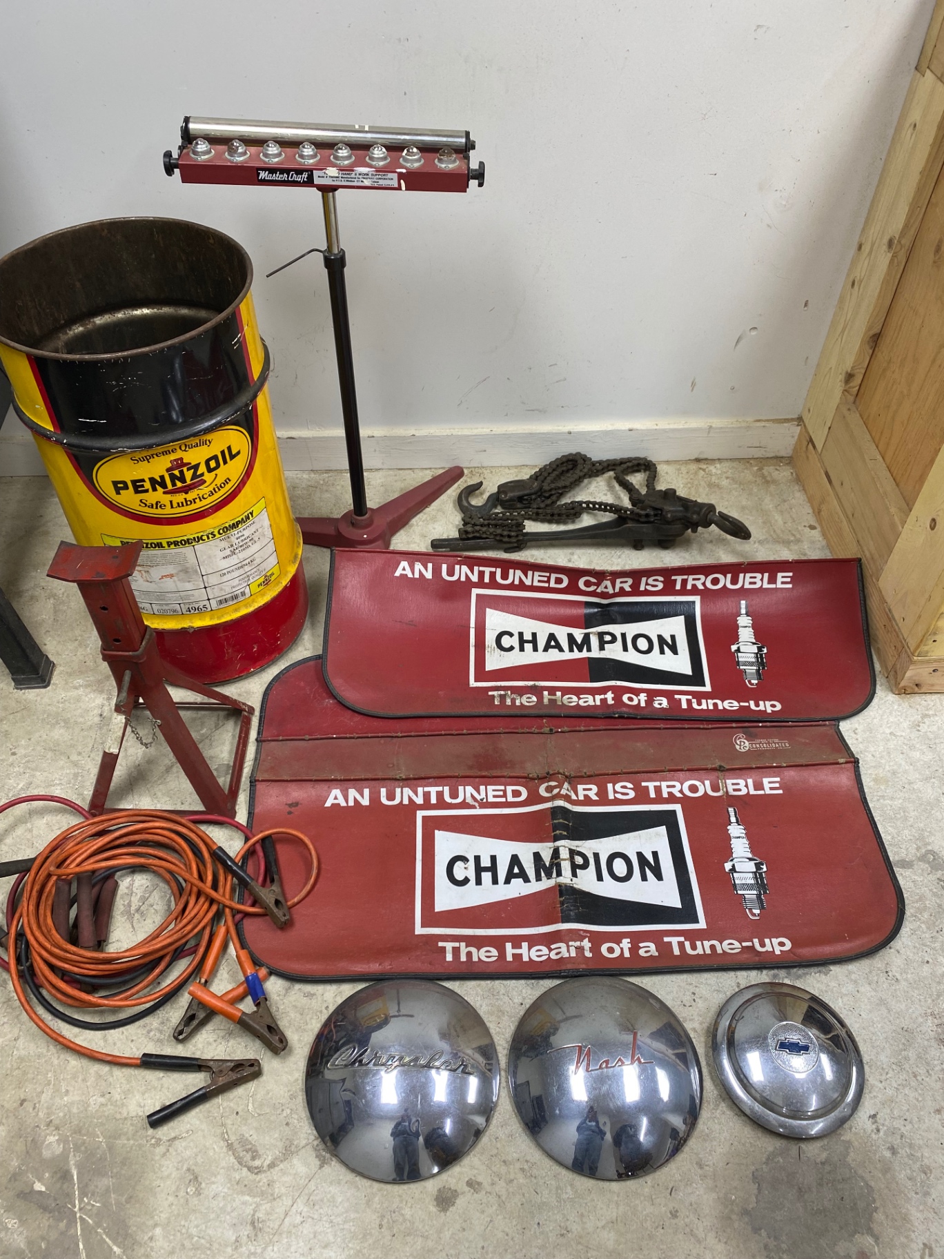 Vintage Car Tools and Parts - image 1 of 11