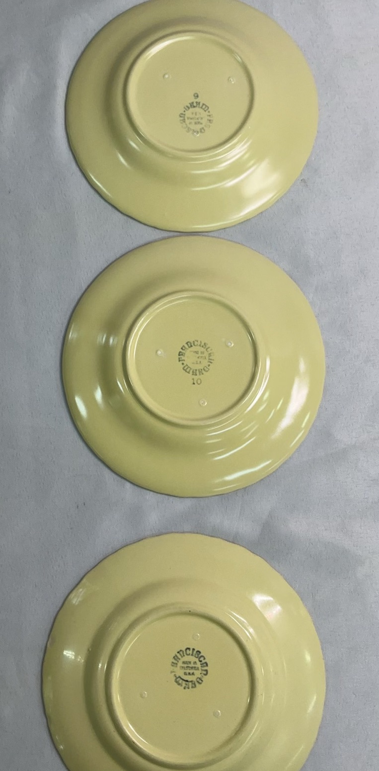 Pale Yellow Franciscan Coronado dishes - image 6 of 15