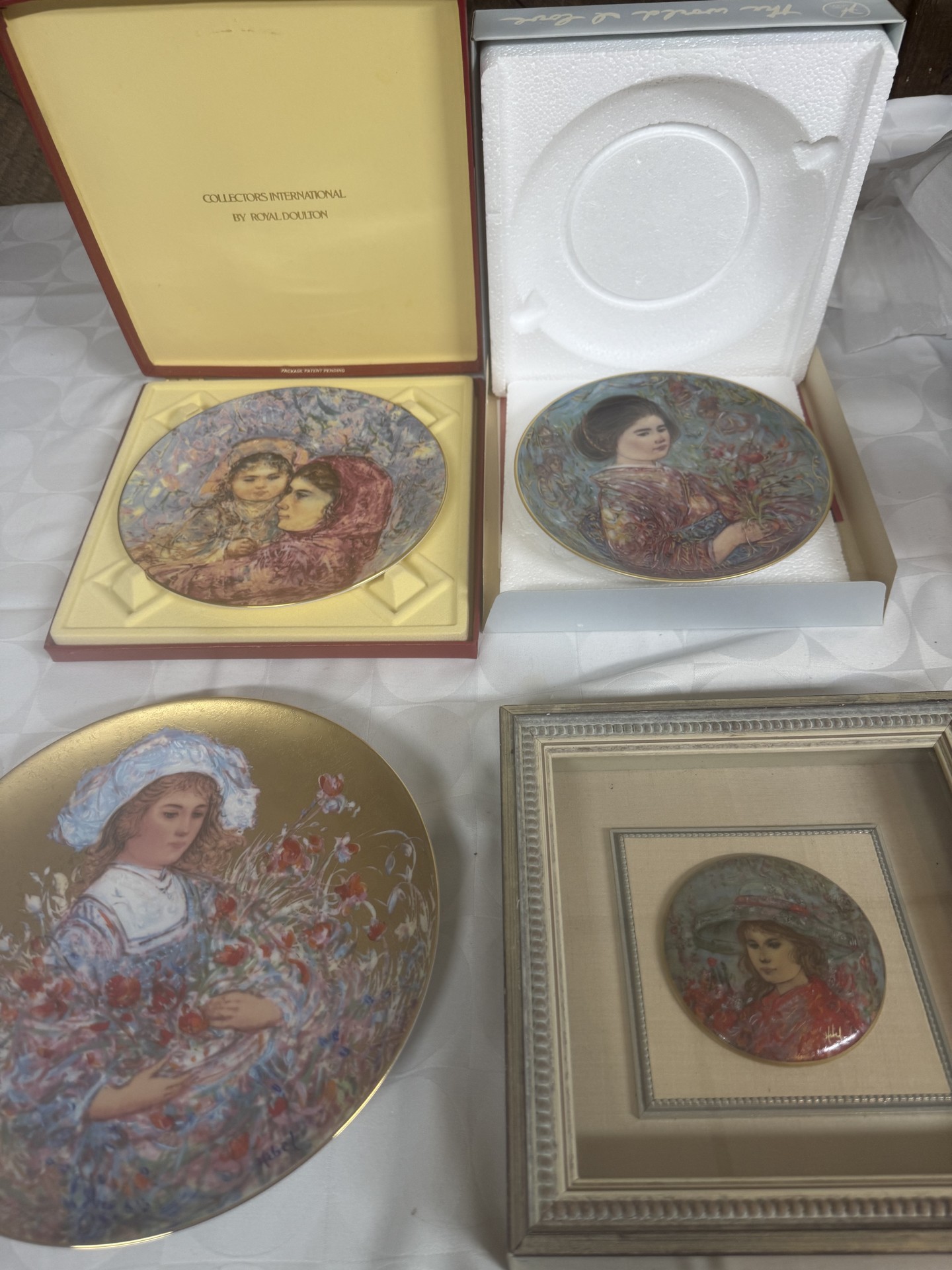 Edna Hibel Lucia & Child Limited Edition Porcelain Plates - image 1 of 14