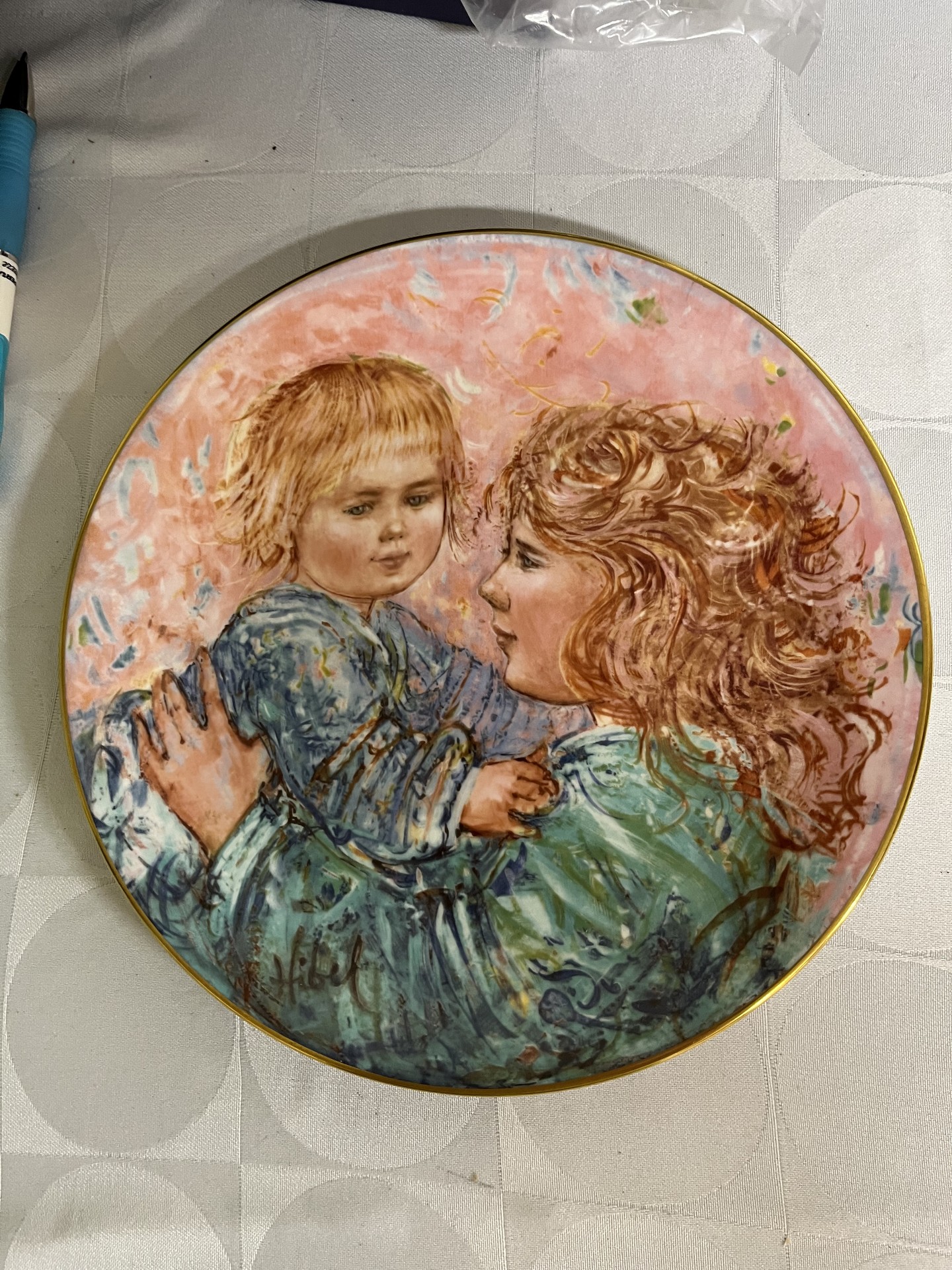 Edna Hibel Marilyn and Child; Kathleen and Child Royal Doulton plates - image 7 of 9