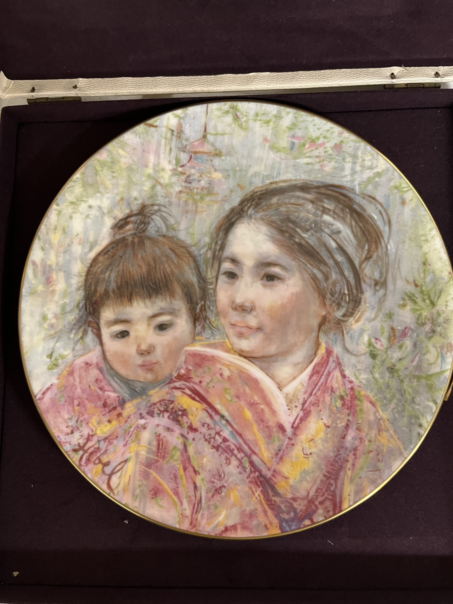 Edna Hibel Royal Doulton Mother and Child collectible plate set - image 1 of 8