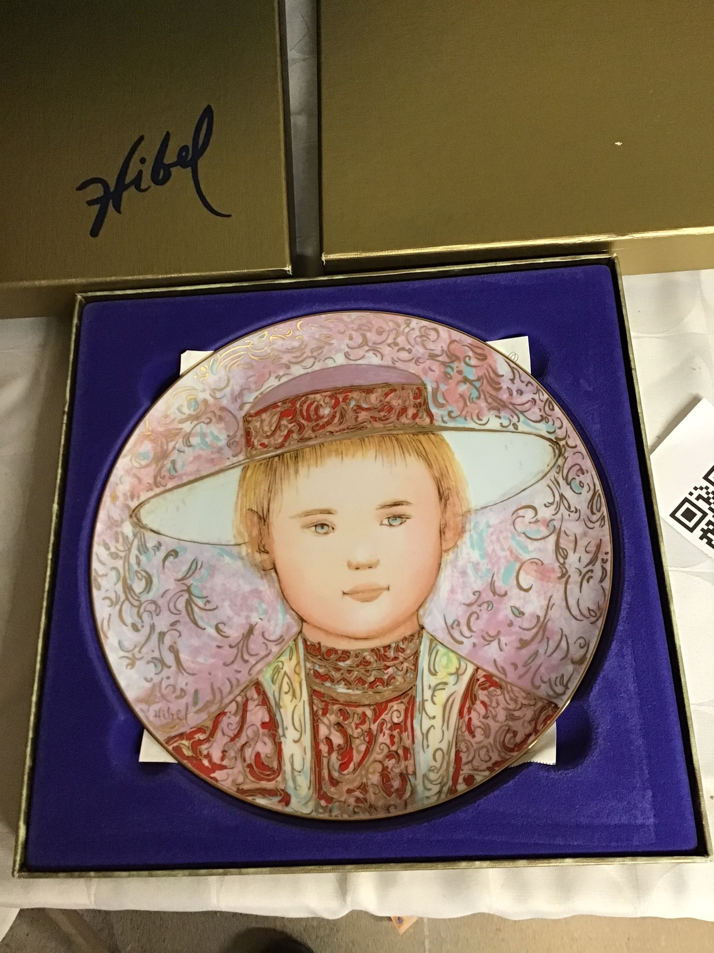 Edna Hibel Gerard Tribute to All Children commemorative plate - image 3 of 7