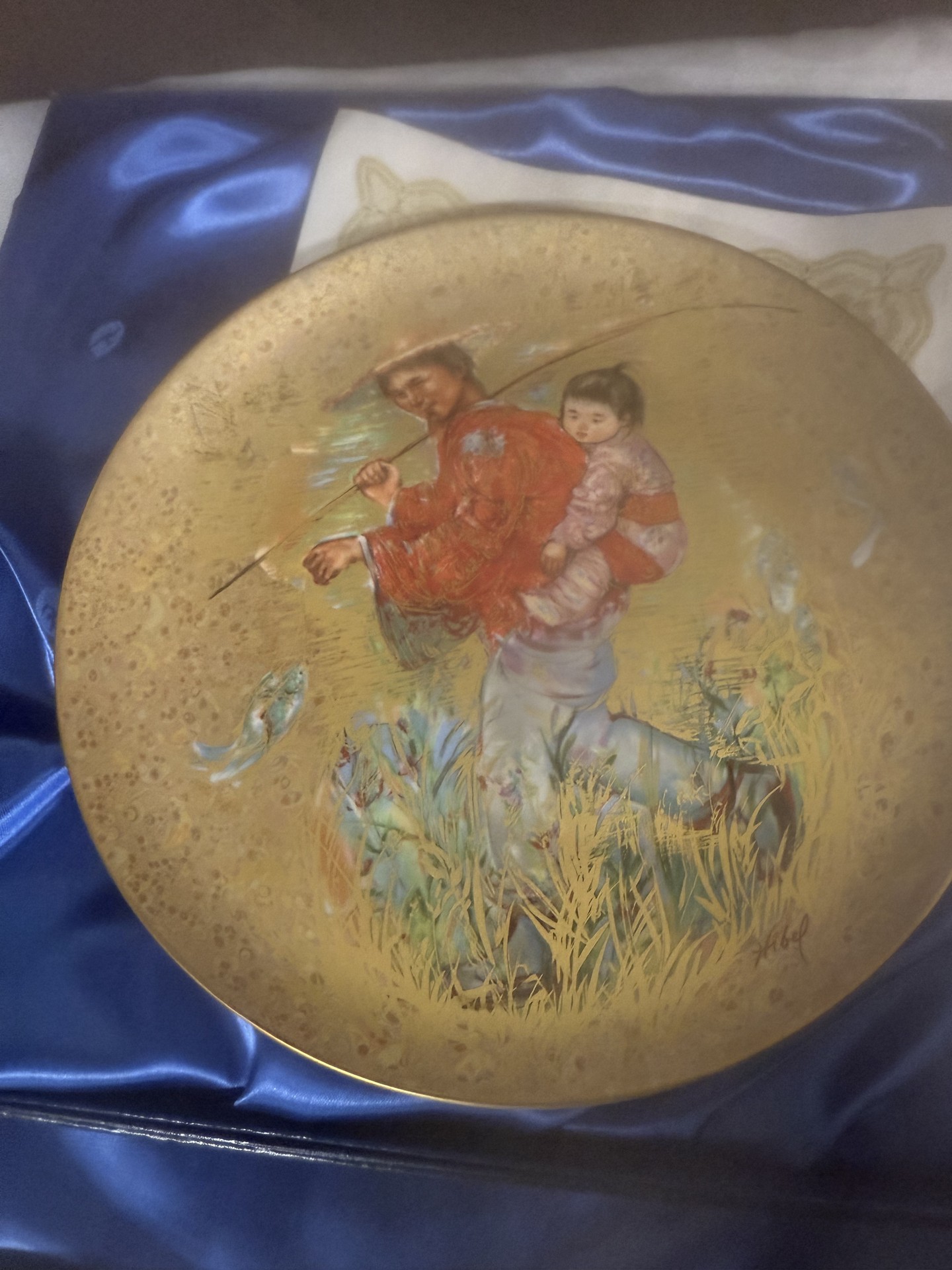 Edna Hibel Oriental Gold Edition decorative plates (set of four) - image 11 of 14