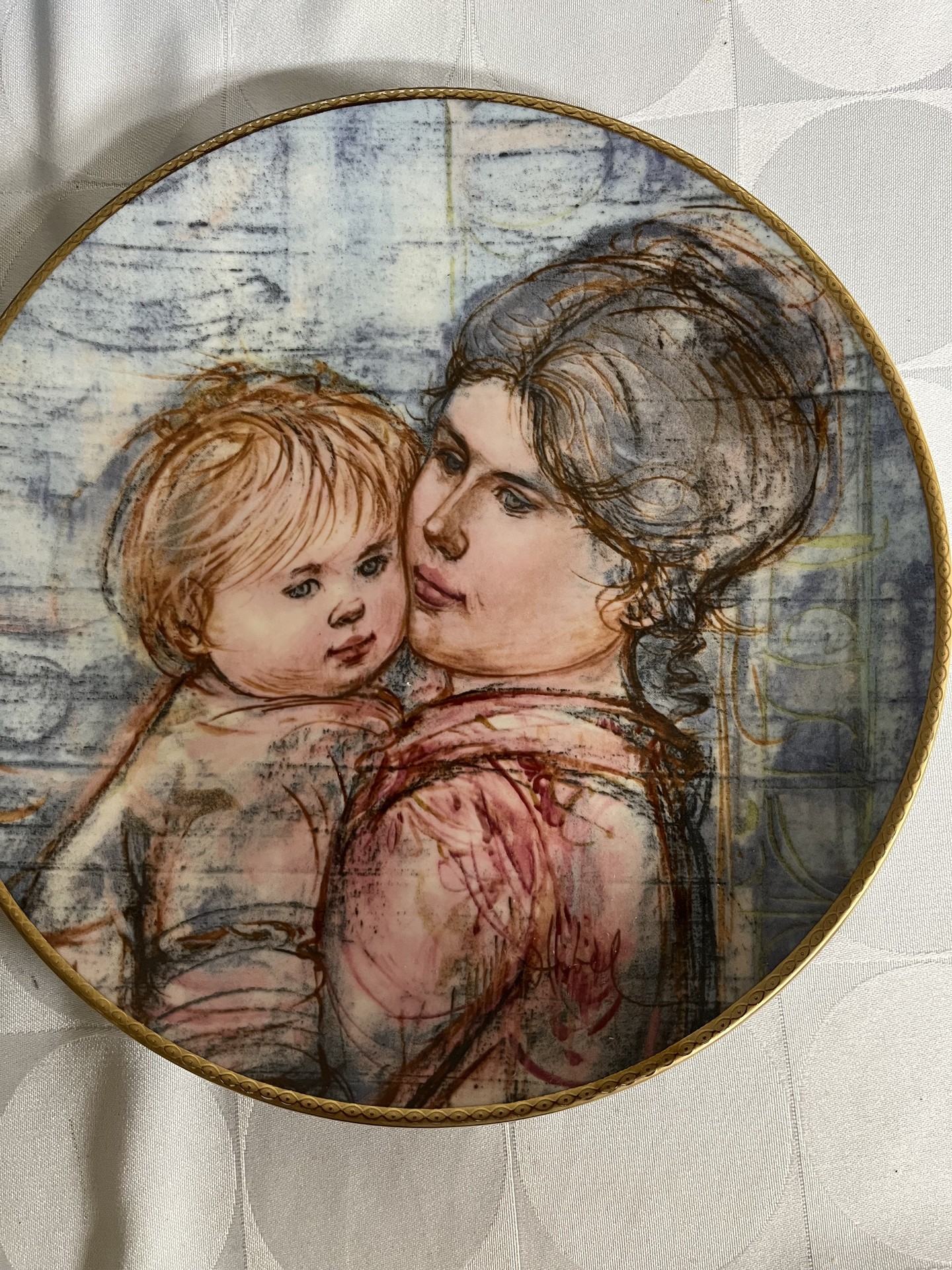 Edna Hibel Mother's Day Limited Edition Plates - image 1 of 9