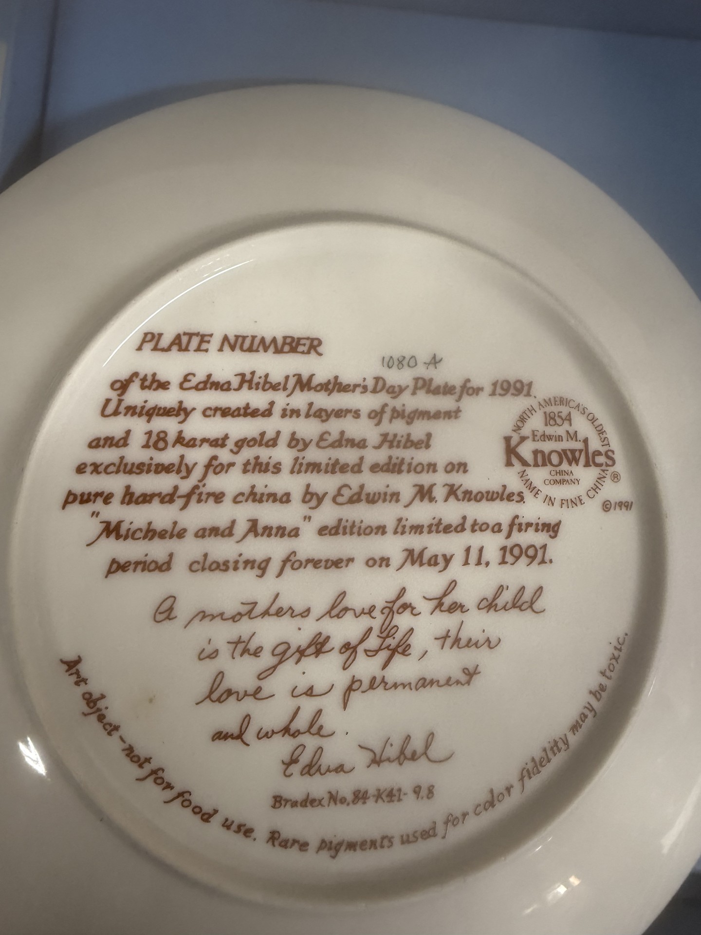 Edna Hibel Mother's Day Plates Collection - image 3 of 11