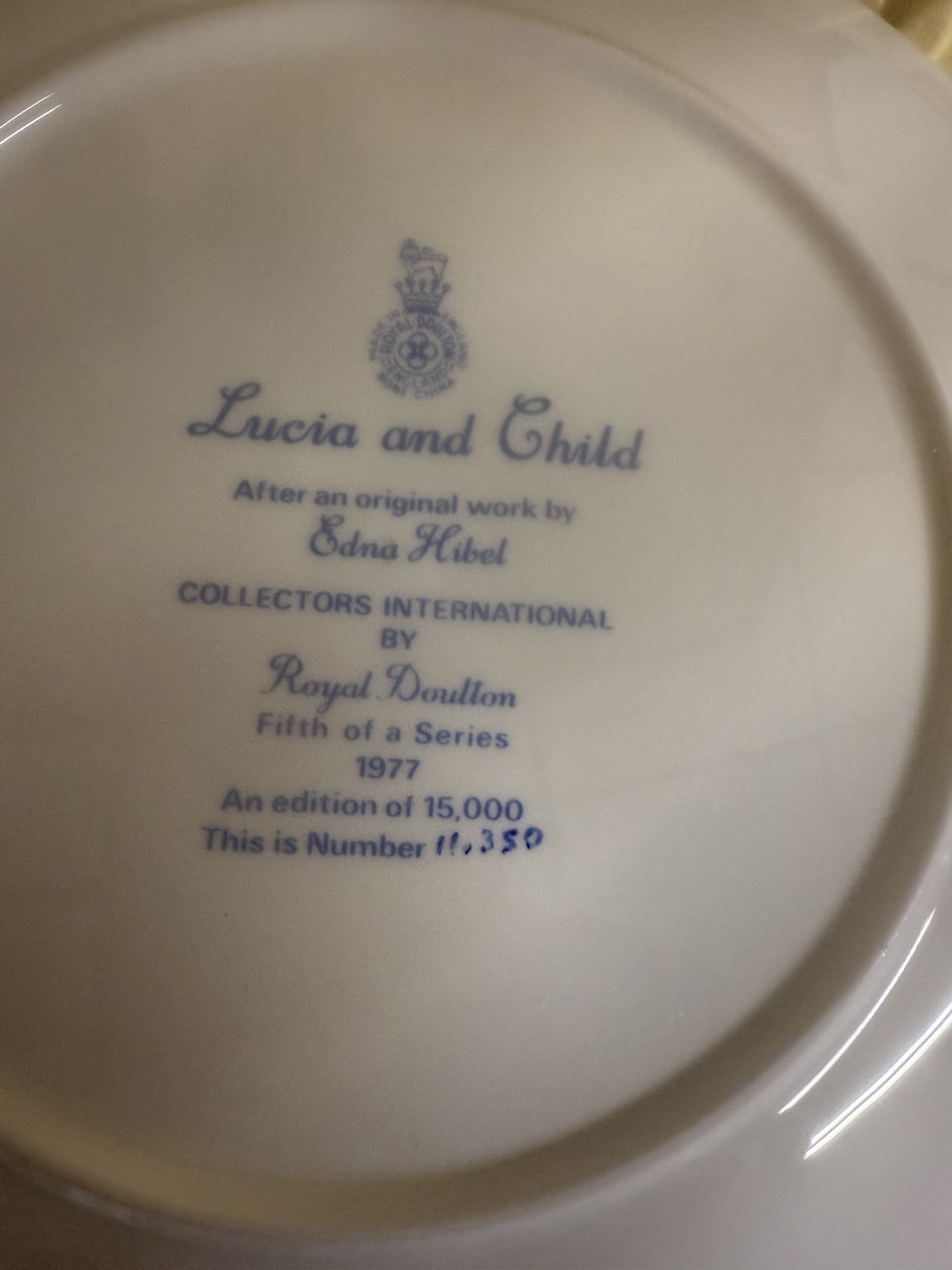 Edna Hibel Mother‑and‑Child Plates (Royal Doulton Collectors International) - image 9 of 12