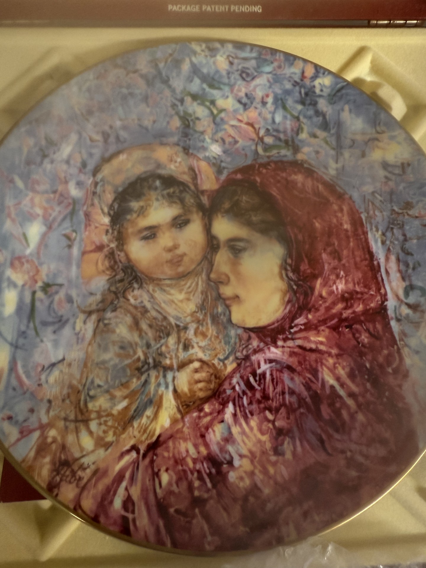 Edna Hibel Mother‑and‑Child Plates (Royal Doulton Collectors International) - image 8 of 12