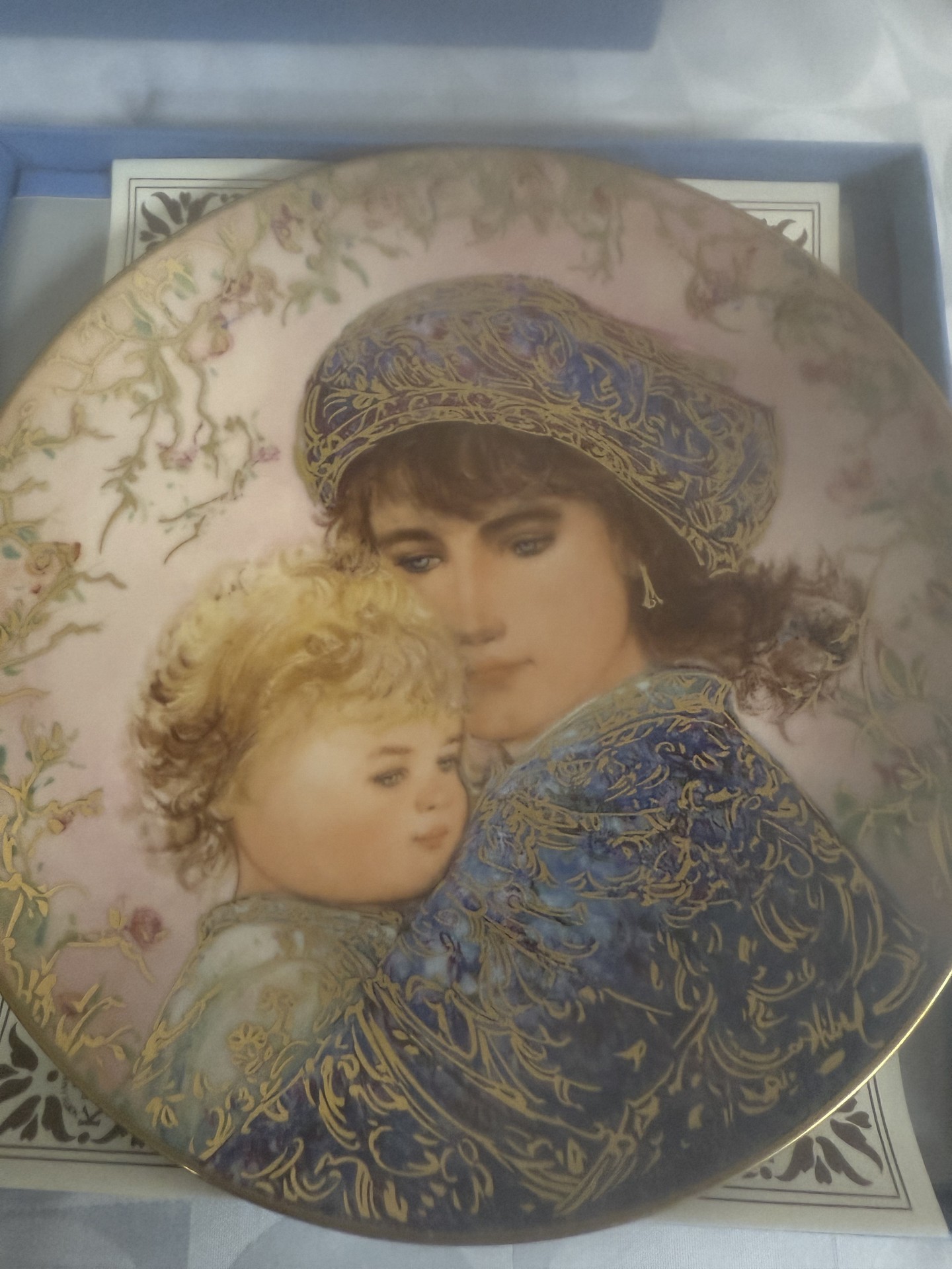 Edna Hibel Mother's Day Plates by Knowles China - image 11 of 22