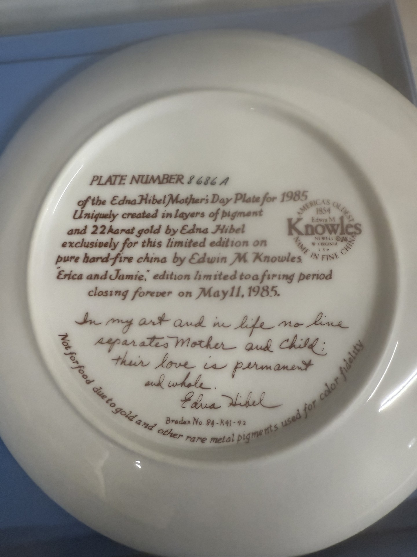 Edna Hibel Mother's Day Plates – Elizabeth, Jordan, and Janie; Emily and Jennifer; Erica and Jamie - image 13 of 15
