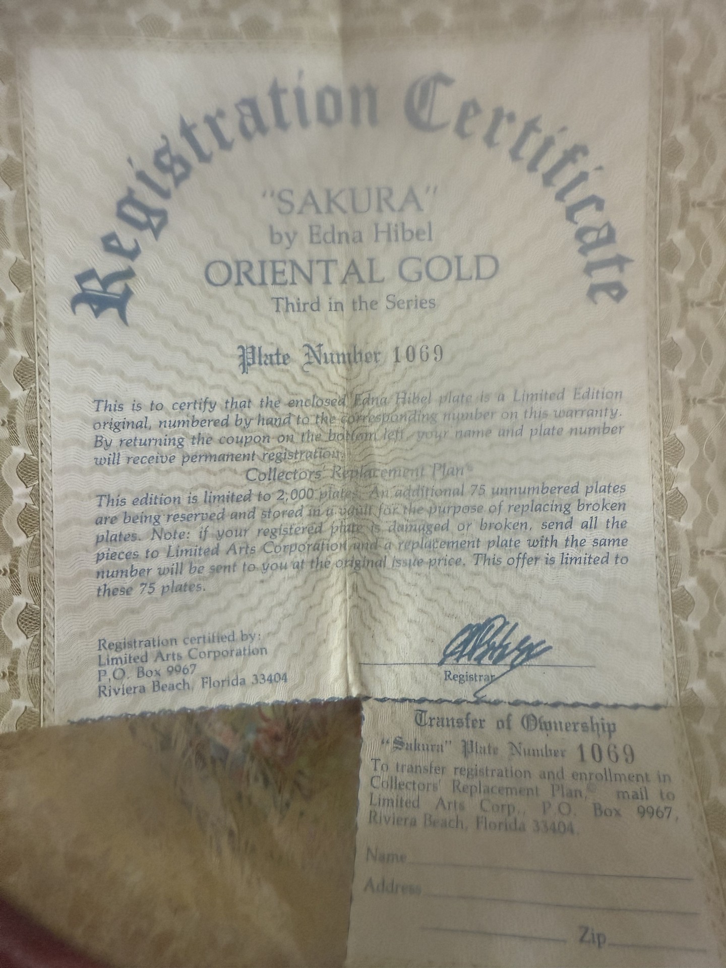 Edna Hibel Oriental Gold Edition Plates (Michio, Sakura, Yasuko) with Certificates - image 7 of 13