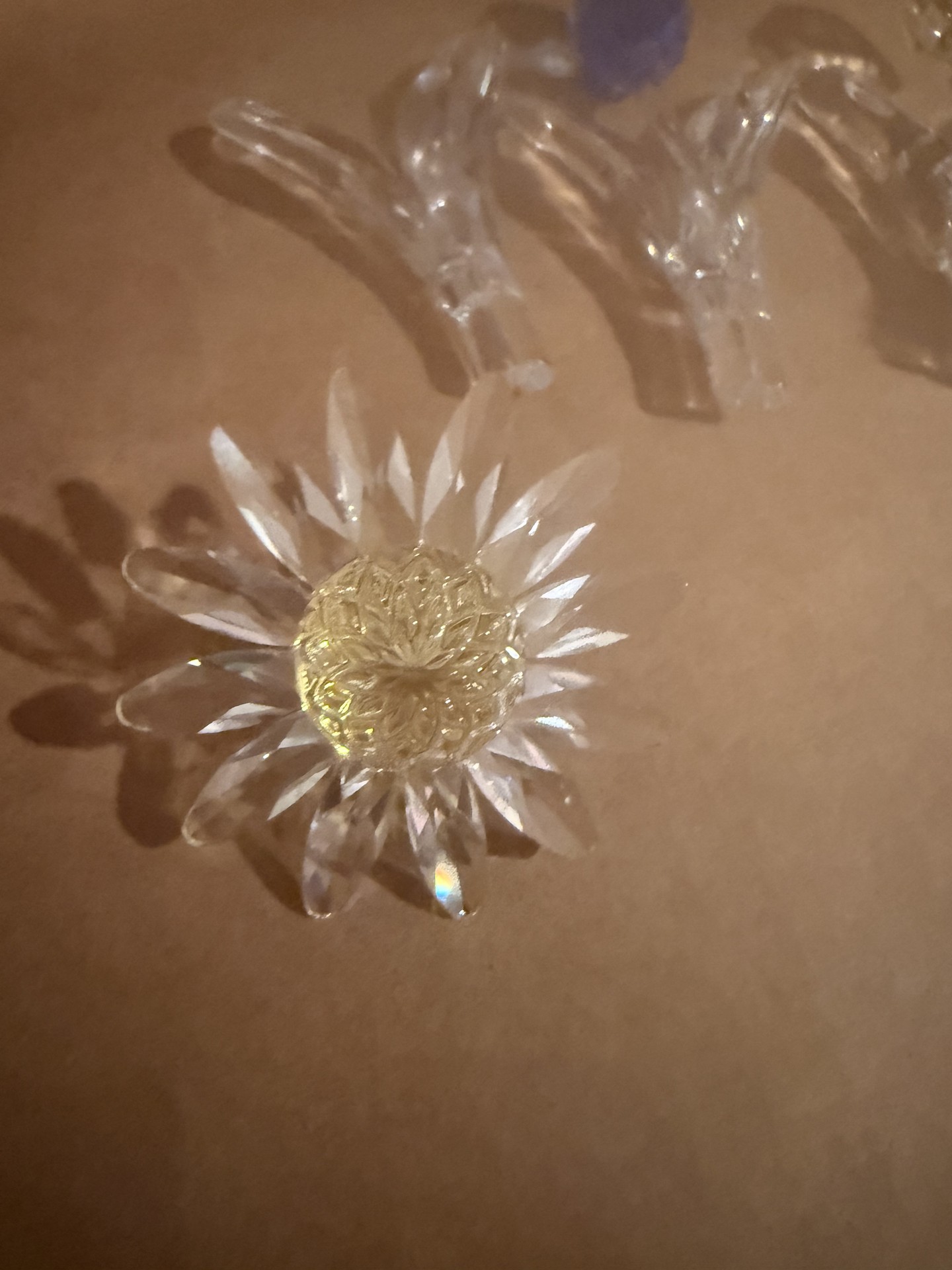 Swarvorski - Crystal glass flower and leaf chandelier components - image 4 of 6