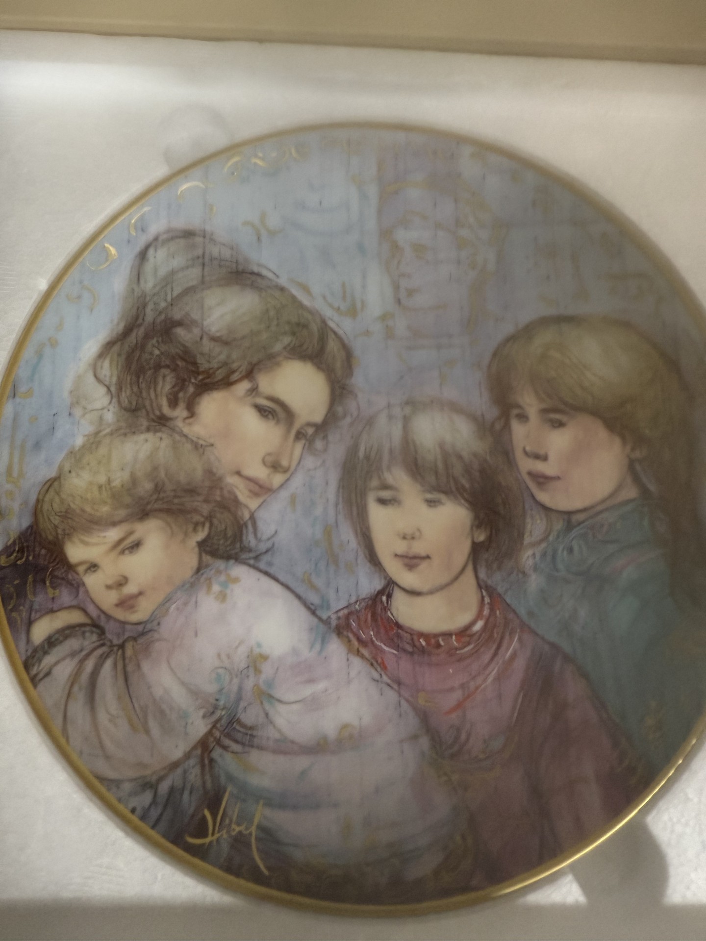 Edna Hibel Limited Edition Collectible Plates Set - image 12 of 16