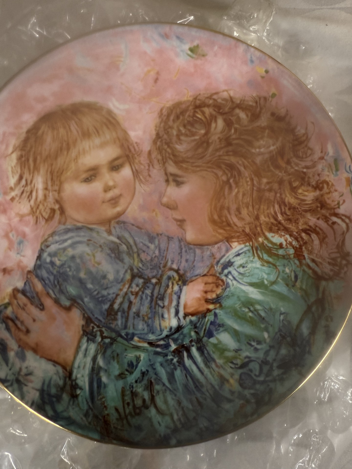 Edna Hibel Mother‑and‑Child Plates (Royal Doulton Collectors International) - image 4 of 12