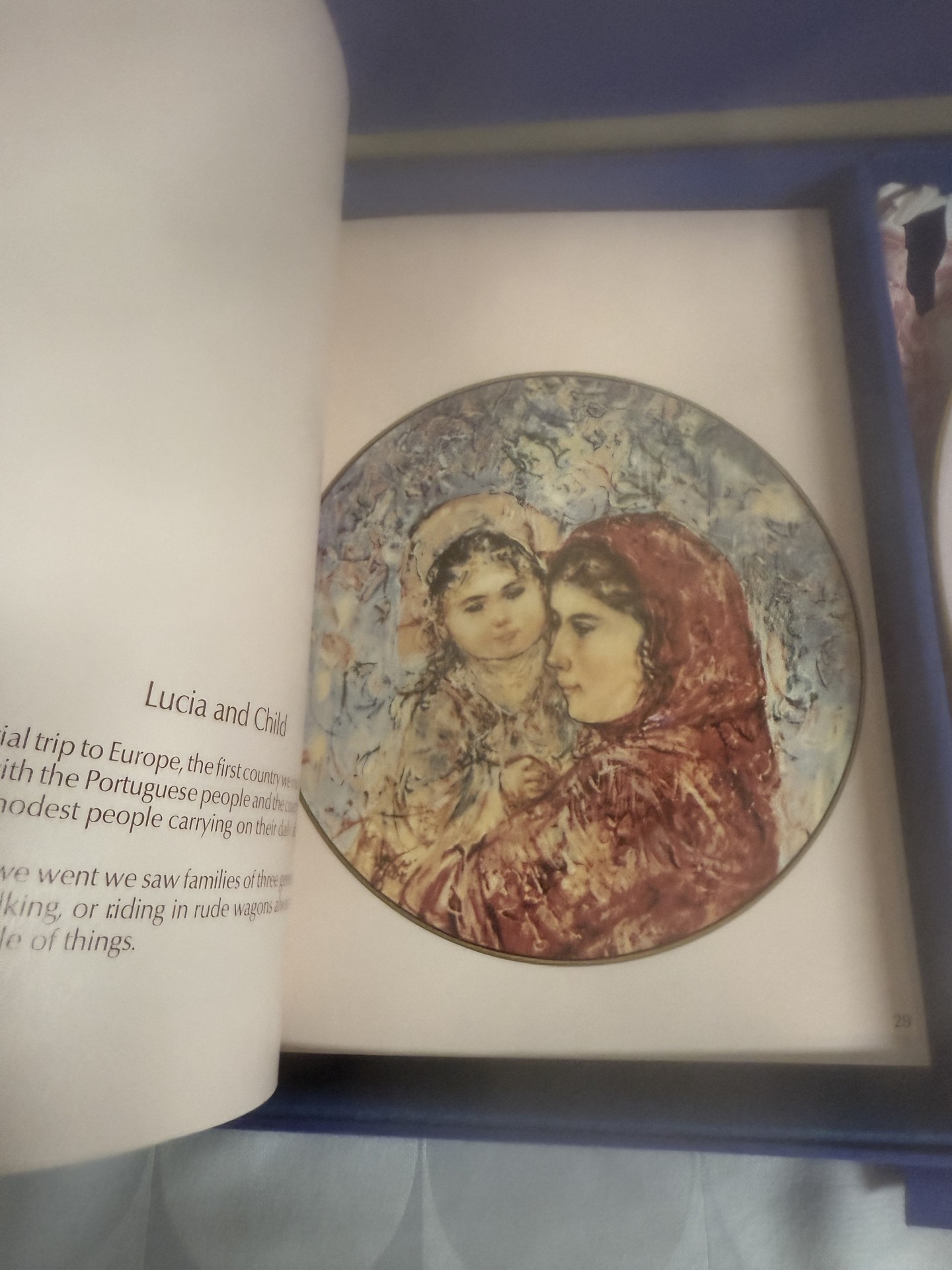 Hibel Allegro Ensemble Porcelain Plate Set with Certificate - image 2 of 6